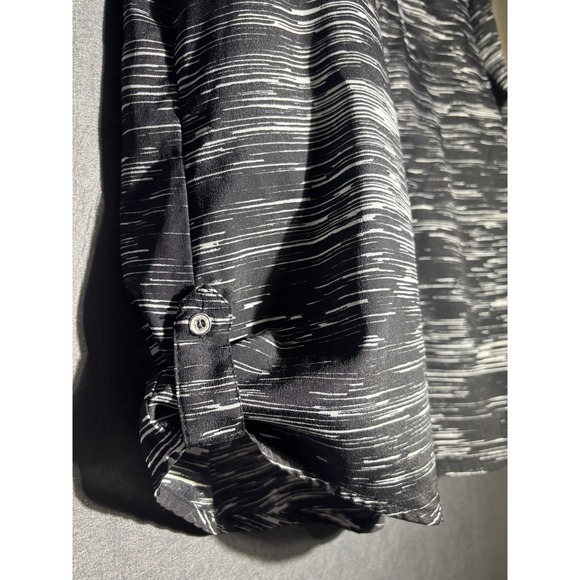 Calvin Klein Women's Blouse M Black White Abstract Print Roll Tab Sleeve - Picture 8 of 16